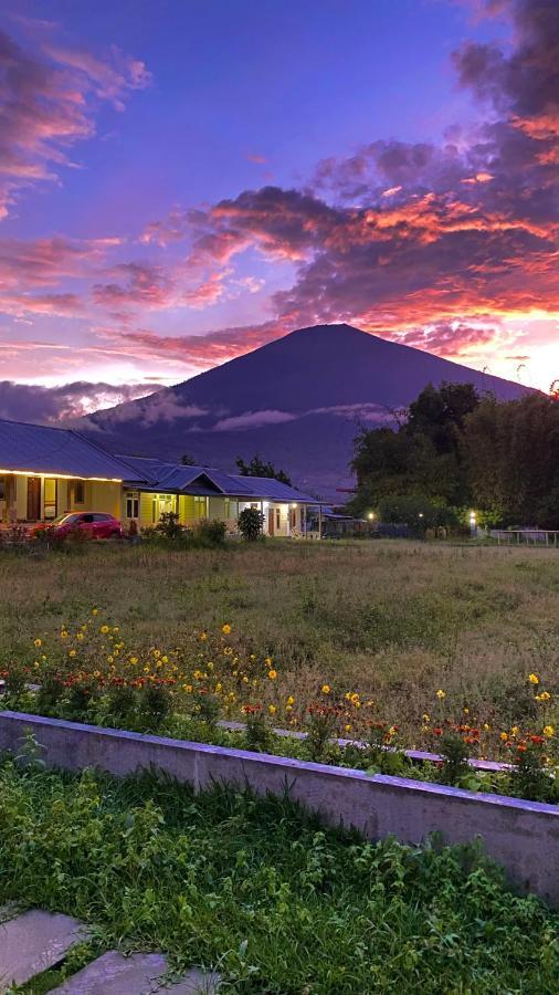 Appartamento Rautani Sembalun Sembalunlawang Esterno foto